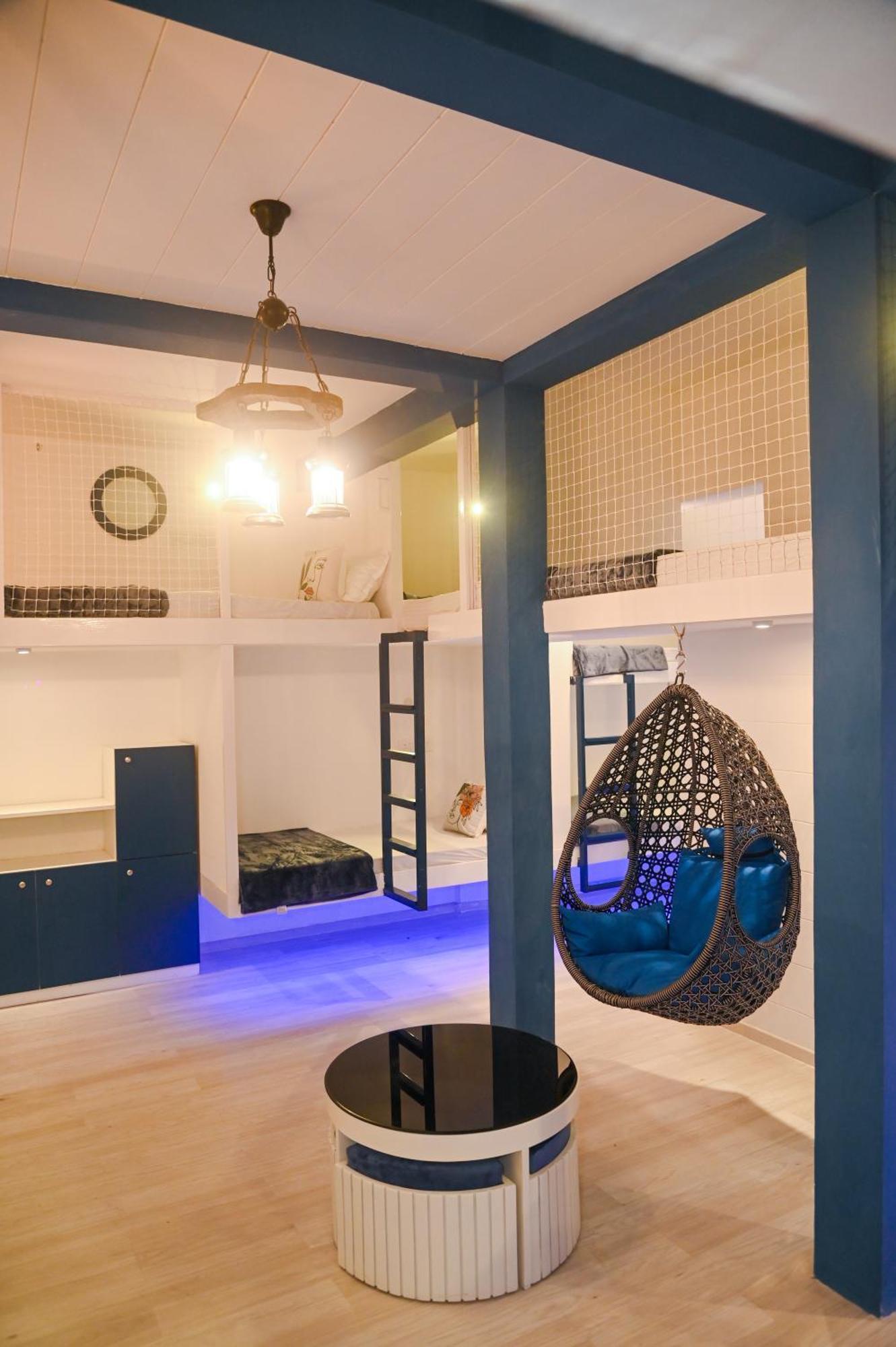 The Voyage - Cafe Hostel Cowork Πούνε Εξωτερικό φωτογραφία